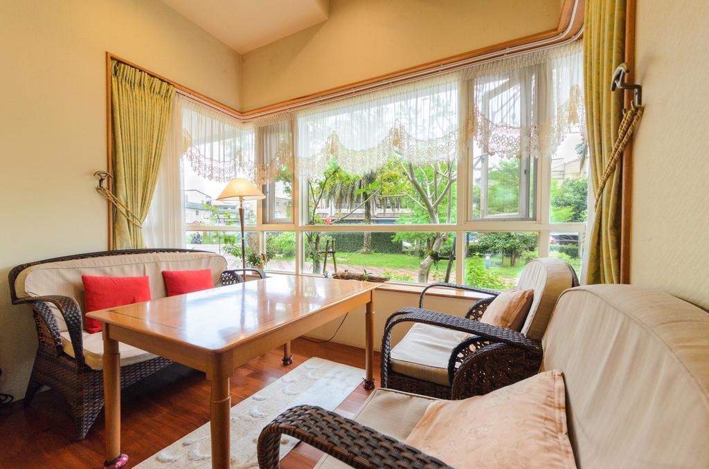 Yosemite Homestay Yuanshan Bagian luar foto